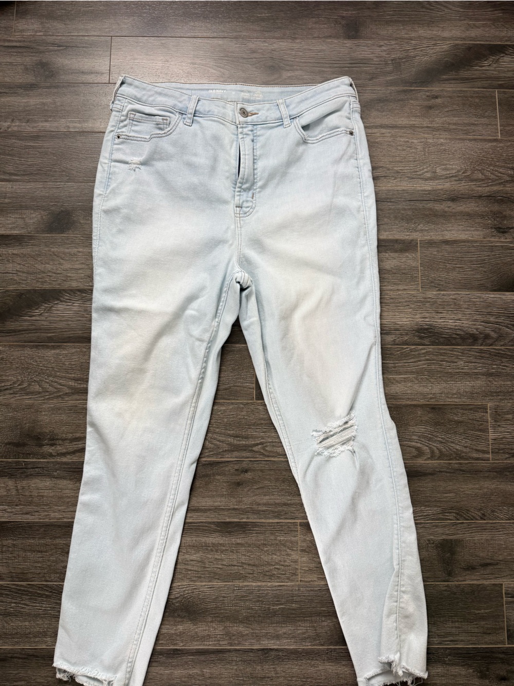 Old Navy Light Blue Skinny Jeans with Subtle Distress
